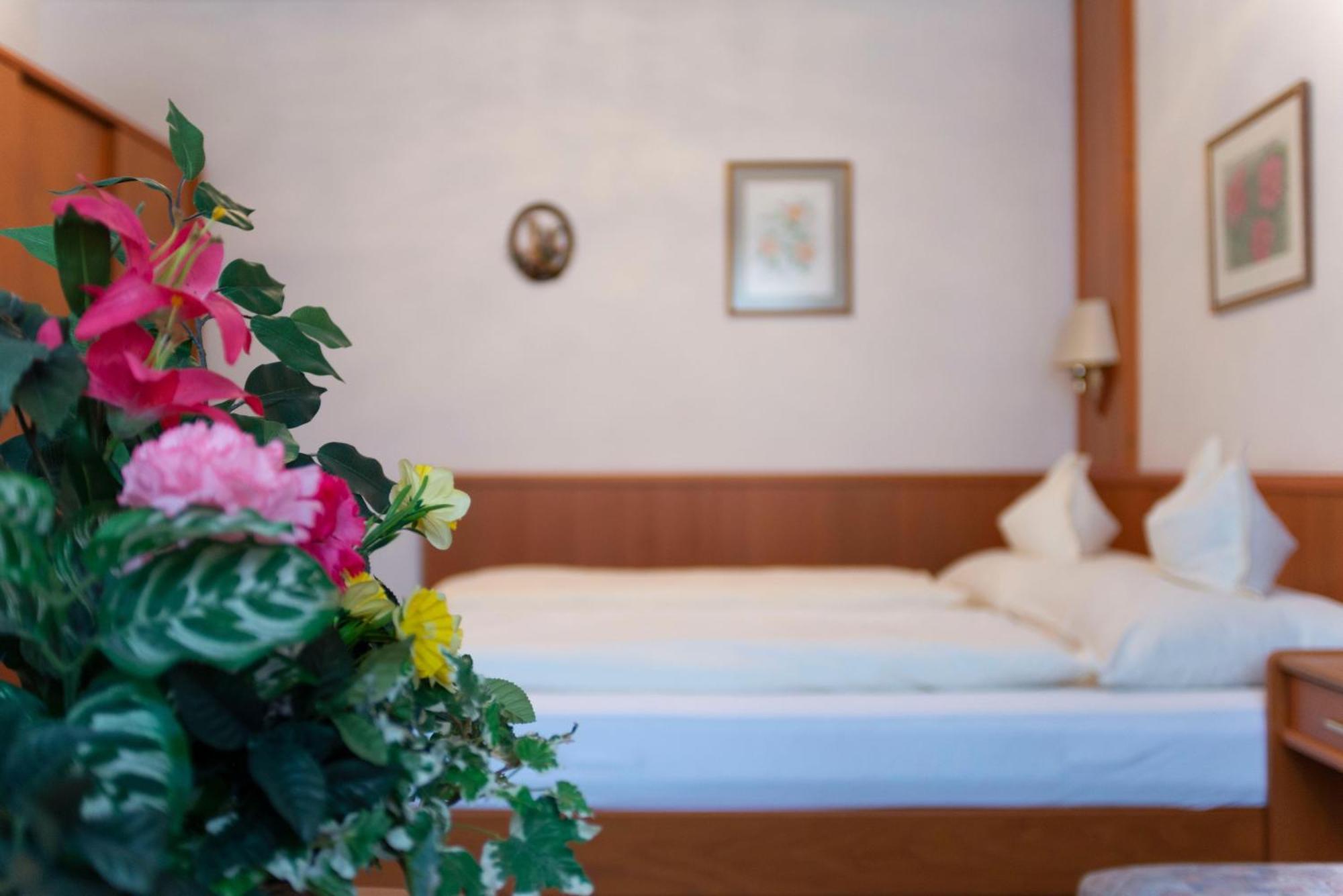 Fleger Appartements Wina Bagian luar foto