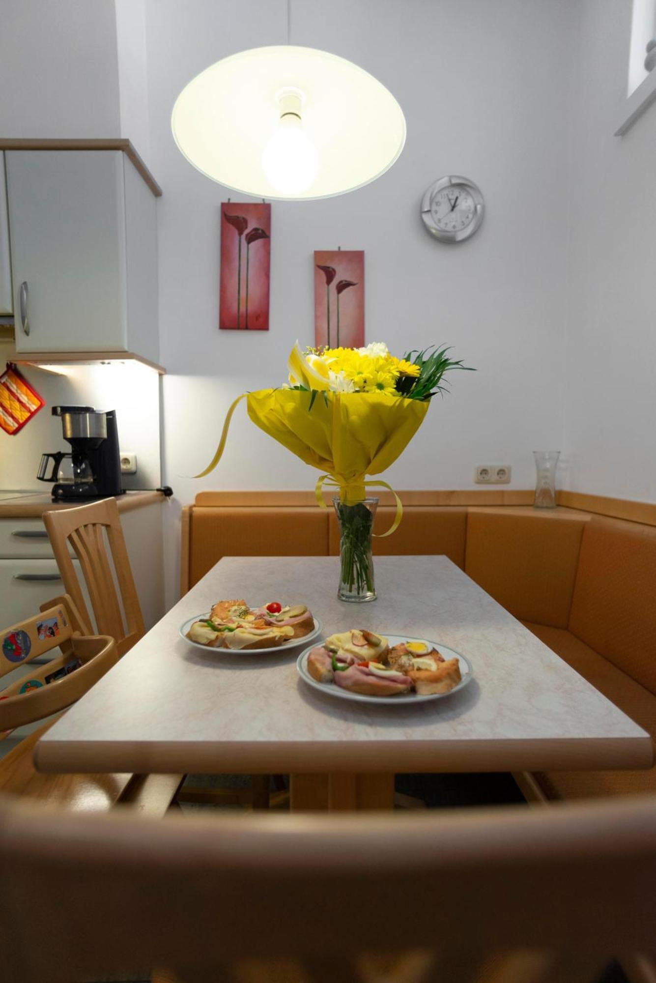 Fleger Appartements Wina Bagian luar foto